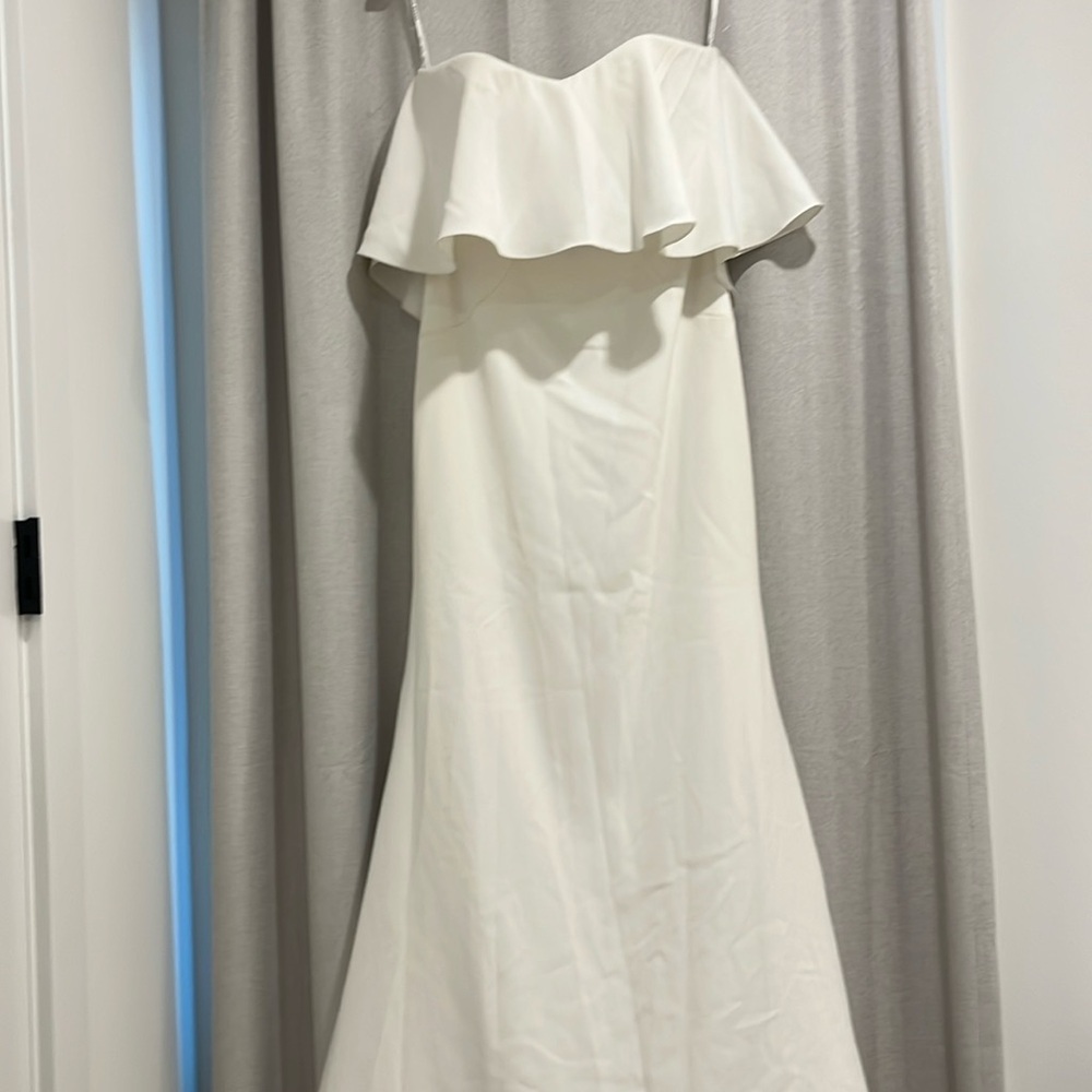 All Who Wander Ivory Crepe Fitted Strapless Wedding Dress